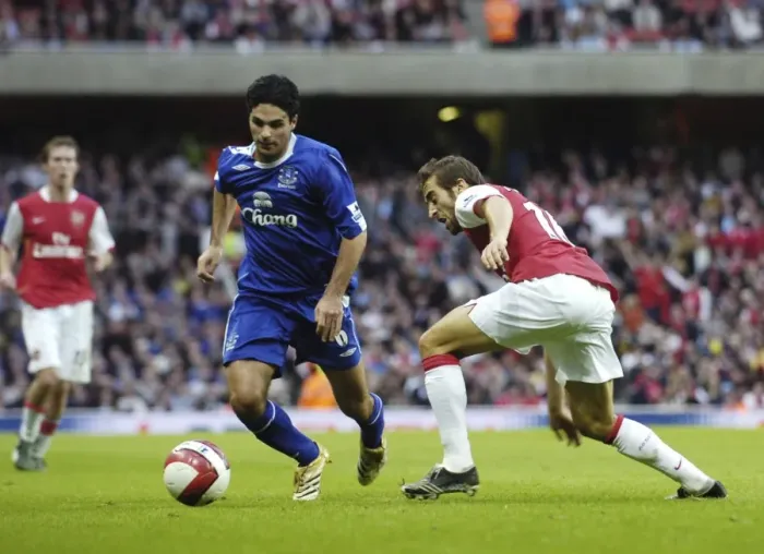 Framed Print : Clash of the Midfield Maestros: Flamini vs. Arteta, Arsenal vs. Everton (28 / 10 / 06) Framed Print : Clash of the Midfield Maestros: Flamini vs. Arteta, Arsenal vs. Everton (28 / 10 / 06)