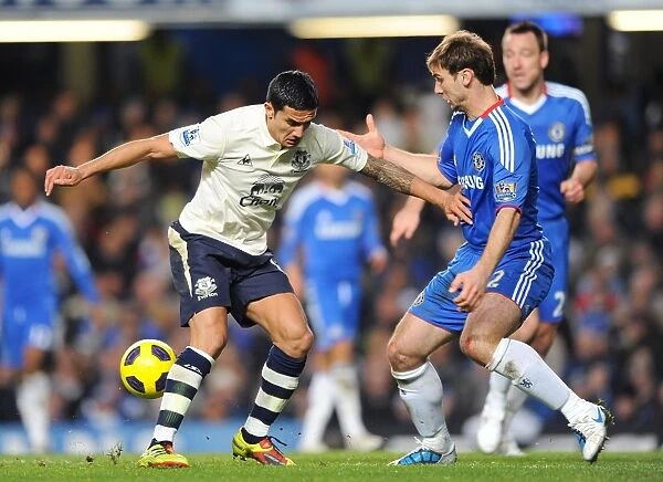 Clash at Stamford Bridge: Tim Cahill vs. Branislav Ivanovic - Everton vs. Chelsea (4 December 2010)