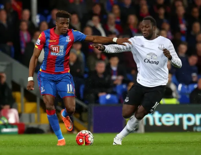 Framed Print : Clash of the Strikers: Lukaku vs. Zaha - Everton vs. Crystal Palace, Premier League