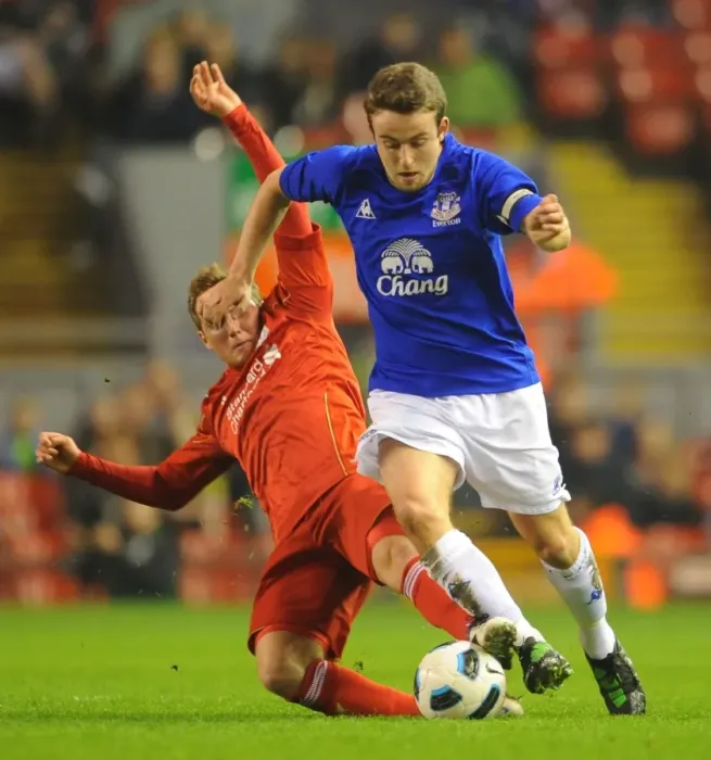 Framed Print : Clash of the Titans: Irwin vs. Baxter at Anfield - Premier Reserve League Battle