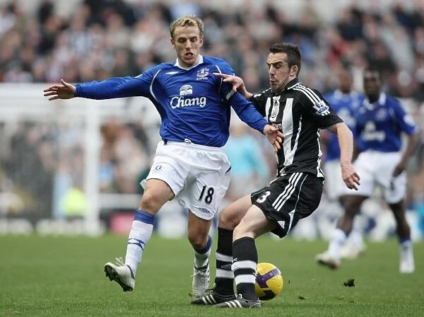 Clash of the Titans: Neville vs Enrique - Everton vs Newcastle United, Barclays Premier League