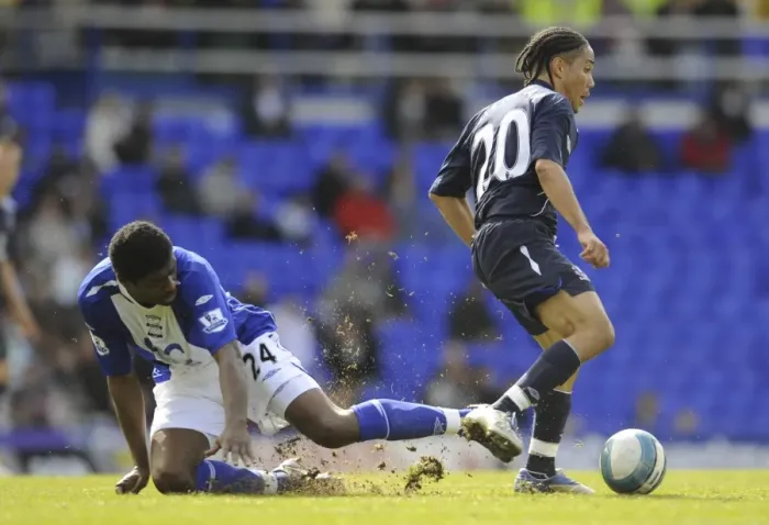 Framed Print : Clash of the Titans: Pienaar vs Jaidi - Birmingham City vs Everton, April 12, 2008 Framed Print : Clash of the Titans: Pienaar vs Jaidi - Birmingham City vs Everton, April 12, 2008