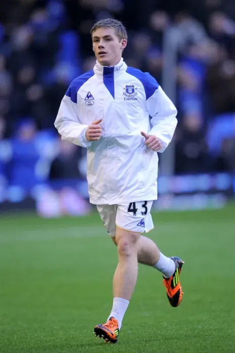 Framed Print : Conor McAleny Scores the Game-Winning Goal for Everton Against Norwich City in the Barclays Premier League at Goodison Park (17 December 2011) Framed Print : Conor McAleny Scores the Game-Winning Goal for Everton Against Norwich City in the Barclays Premier League at Goodison Park (17 December 2011)