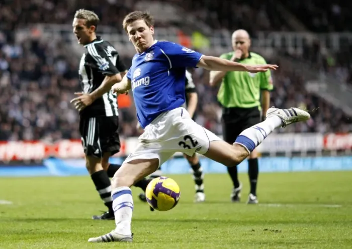 Framed Print : Dan Gosling's Standout Performance: Everton vs. Newcastle United in 2009 Premier League Framed Print : Dan Gosling's Standout Performance: Everton vs. Newcastle United in 2009 Premier League