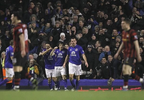 Darron Gibson Scores Thrilling First Goal: Everton vs Manchester City (31 January 2012)