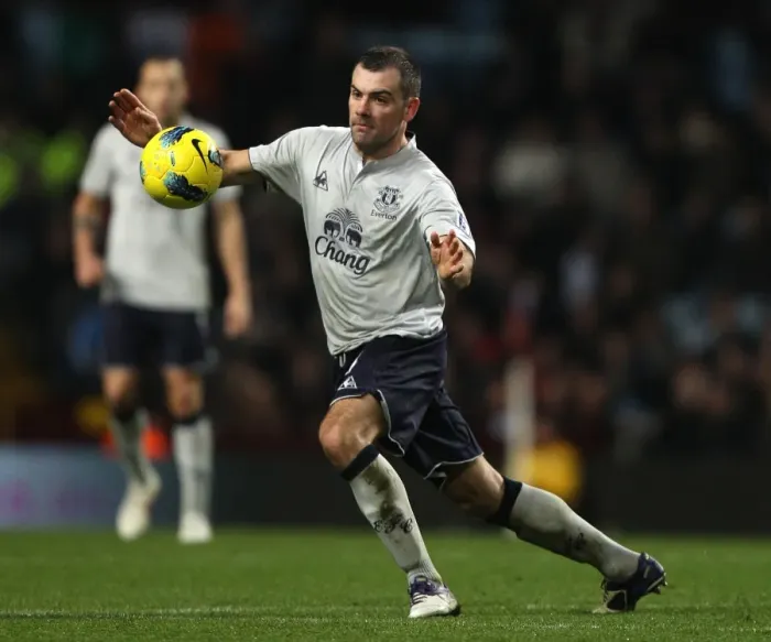 Framed Print : Darron Gibson vs. Aston Villa: Everton's Midfielder Faces Off in Barclays Premier League Clash (14 January 2012) Framed Print : Darron Gibson vs. Aston Villa: Everton's Midfielder Faces Off in Barclays Premier League Clash (14 January 2012)