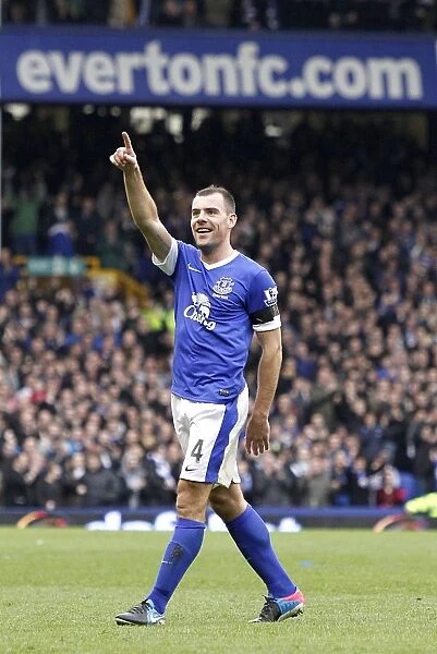 Darron Gibson's Game-winning Goal: Everton's First in BPL Victory over Queens Park Rangers (April 13, 2013, Goodison Park)