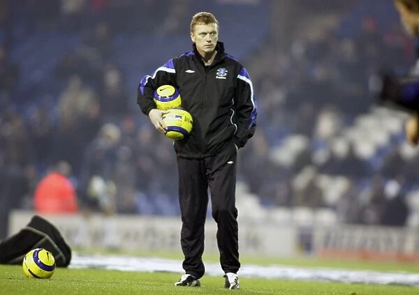 David Moyes oversees the prematch warm up