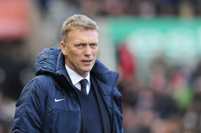 Framed Print : David Moyes and Everton Battle to 1-1 Draw at Britannia Stadium (BPL: Stoke City vs Everton, December 15, 2012) Framed Print : David Moyes and Everton Battle to 1-1 Draw at Britannia Stadium (BPL: Stoke City vs Everton, December 15, 2012)