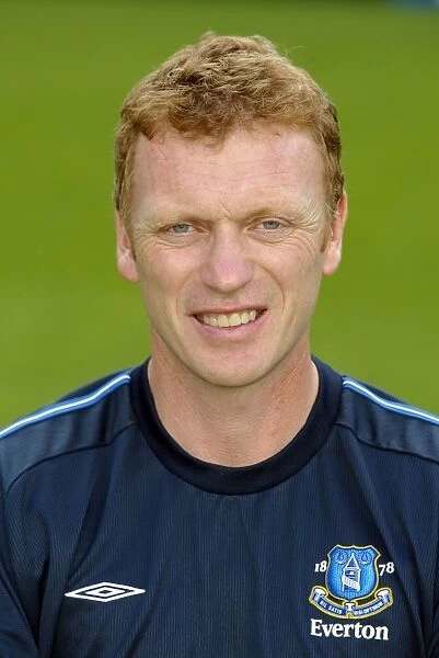 David Moyes with Everton Team - 12 August 2004