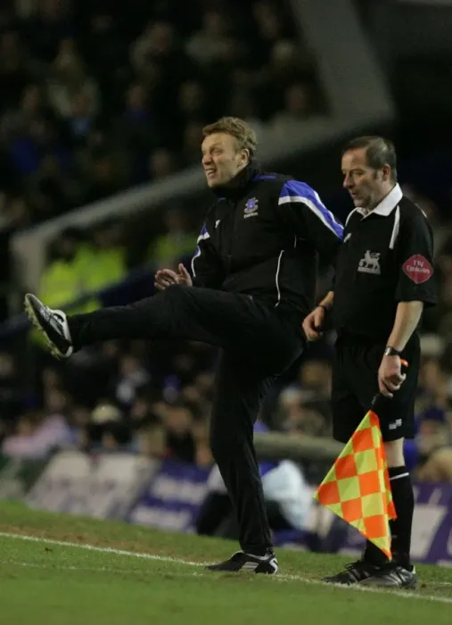 Framed Print : David Moyes Intense Moment: Frustration on Everton Sideline (vs Bolton)