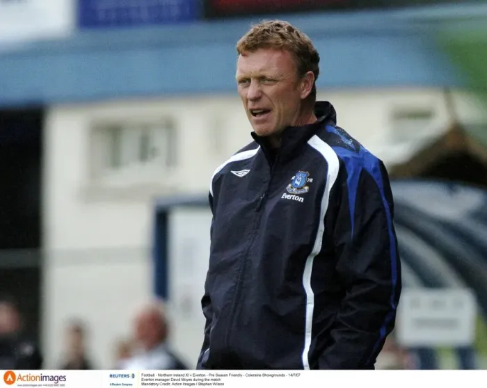 Framed Print : David Moyes Leads Everton's Pre-Season Friendly Against Northern Ireland XI at Coleraine Showgrounds (14 / 7 / 07) Framed Print : David Moyes Leads Everton's Pre-Season Friendly Against Northern Ireland XI at Coleraine Showgrounds (14 / 7 / 07)