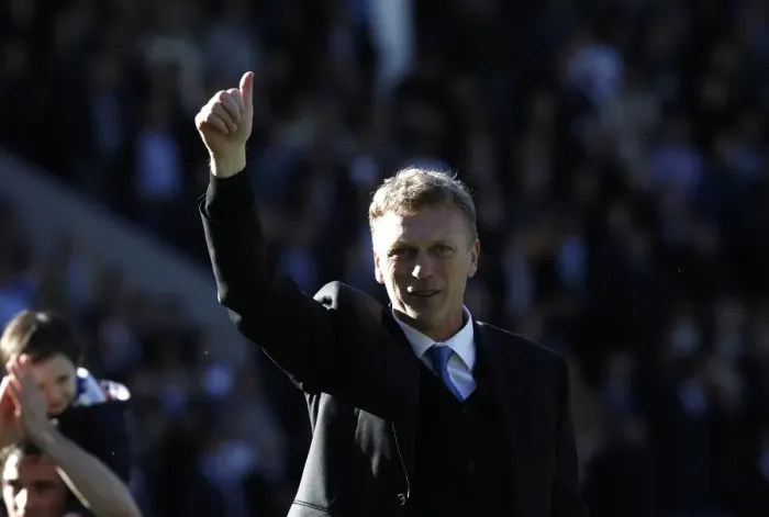 Framed Print : David Moyes Premier League Triumph: Everton Celebrates Victory Over Chelsea (22 May 2011) Framed Print : David Moyes Premier League Triumph: Everton Celebrates Victory Over Chelsea (22 May 2011)