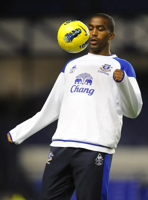 Framed Print : Decisive Moment: Sylvain Distin Scores the Winning Goal for Everton against Swansea City (Barclays Premier League, 21 December 2011)
