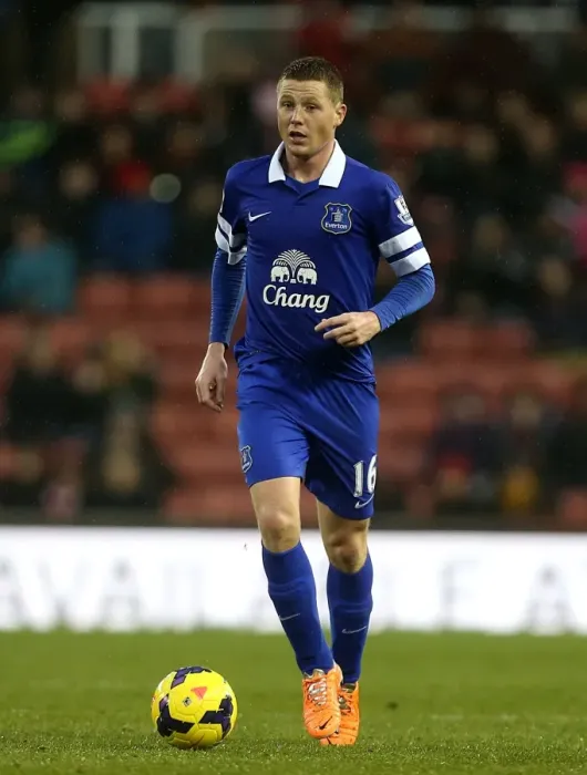 Framed Print : Determined James McCarthy: A Standout Performance in the 1-1 Stalemate at Britannia Stadium (Everton vs. Stoke City, Barclays Premier League, January 1, 2014) Framed Print : Determined James McCarthy: A Standout Performance in the 1-1 Stalemate at Britannia Stadium (Everton vs. Stoke City, Barclays Premier League, January 1, 2014)