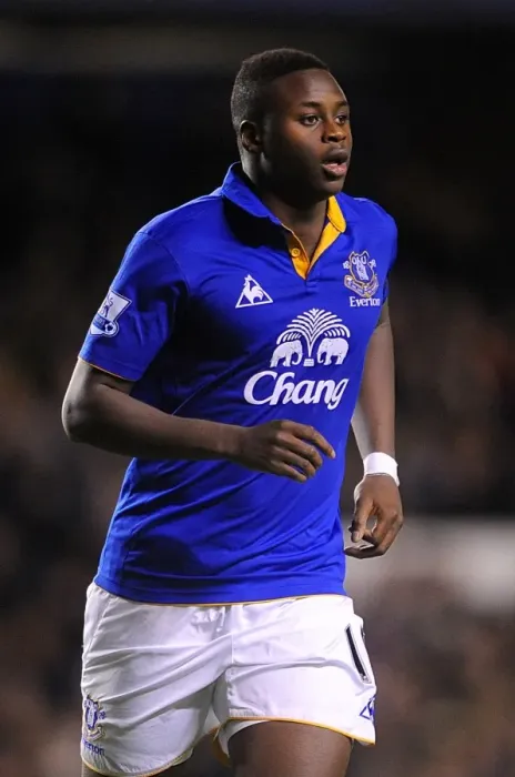 Framed Print : Determined Magaye Gueye Leads Everton to Victory: Everton vs Stoke City, Barclays Premier League (04 December 2011, Goodison Park)
