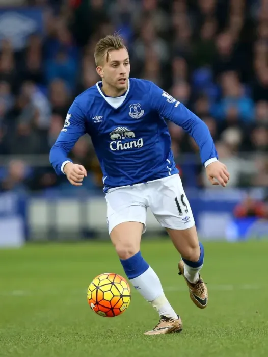 Framed Print : Deulofeu's Shining Performance: Everton vs Swansea City, Premier League - Goodison Park
