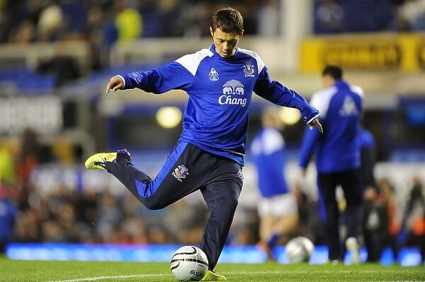 Diniyar Bilyaletdinov in Action: Everton vs. West Bromwich Albion, Carling Cup Round 3 (21 September 2011)