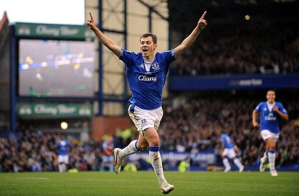 Diniyar Bilyaletdinov Scores the Opener: Everton FC vs Aston Villa, Barclays Premier League, Goodison Park