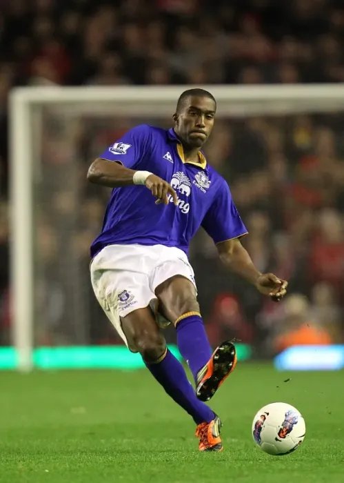 Framed Print : Distin at Anfield: Everton vs. Liverpool, Barclays Premier League (2012) Framed Print : Distin at Anfield: Everton vs. Liverpool, Barclays Premier League (2012)