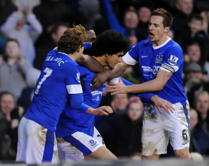 Framed Print : Dramatic Equalizer: Marouane Fellaini Scores Late for Everton against Aston Villa (3-3, Goodison Park, 2013) Framed Print : Dramatic Equalizer: Marouane Fellaini Scores Late for Everton against Aston Villa (3-3, Goodison Park, 2013)