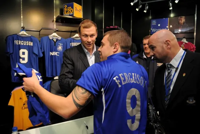 Framed Print : Duncan Ferguson Signing of Evertons Greatest Premier League XI DVD - Everton Two Store - Liverpool One Framed Print : Duncan Ferguson Signing of Evertons Greatest Premier League XI DVD - Everton Two Store - Liverpool One