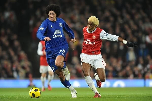Escaping the Gunners: Fellaini Outwits Song in Everton's Barclays Premier League Battle at Emirates Stadium (01 February 2011)