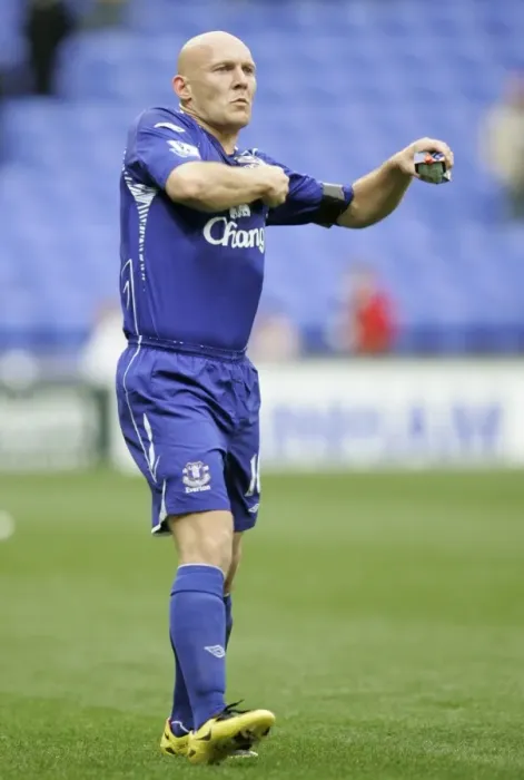 Framed Print : Euphoria Unleashed: Thomas Gravesen's Iconic Goal Celebration vs. Bolton Wanderers (01 / 09 / 07)