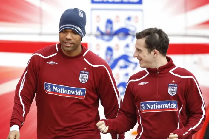 Framed Print : Everton Duo Lescott and Jagielka Train with England Squad at London Colney (March 2009) Framed Print : Everton Duo Lescott and Jagielka Train with England Squad at London Colney (March 2009)
