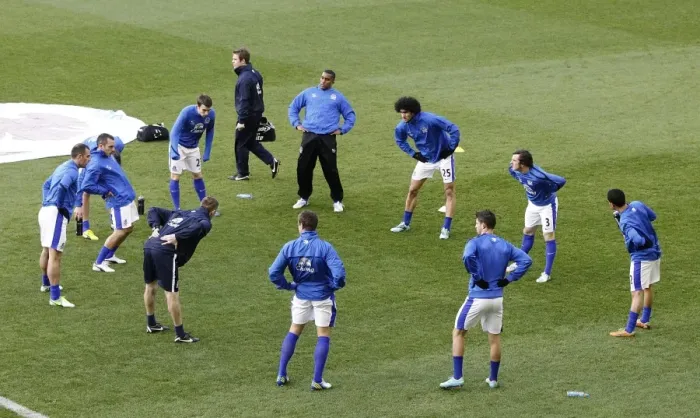 Framed Print : Everton FC: Gearing Up for the Battle Against Tottenham Hotspur in the Barclays Premier League (2-1) Framed Print : Everton FC: Gearing Up for the Battle Against Tottenham Hotspur in the Barclays Premier League (2-1)