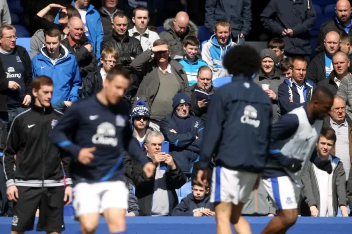 Framed Print : Everton FC: Goodison Park - Everton Fans Unite for Pre-Match Warm-Up vs Fulham (Everton 1-0) Framed Print : Everton FC: Goodison Park - Everton Fans Unite for Pre-Match Warm-Up vs Fulham (Everton 1-0)