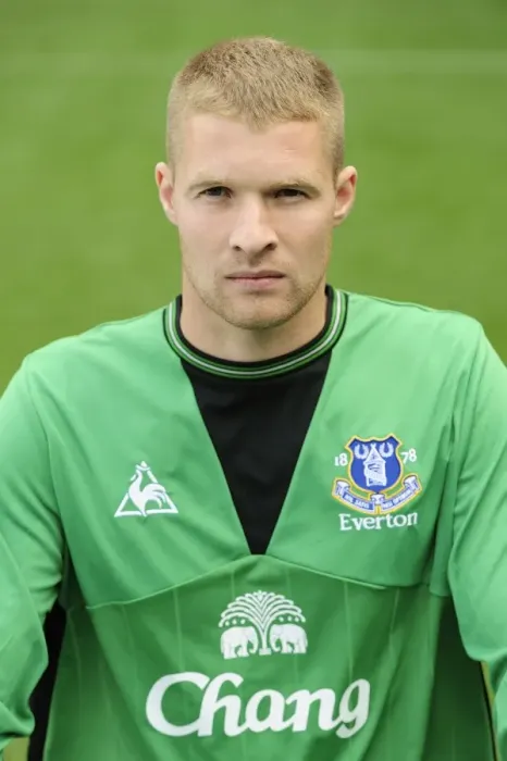 Framed Print : Everton FC: Iain Turner - The 2009-10 Goalkeeper Framed Print : Everton FC: Iain Turner - The 2009-10 Goalkeeper