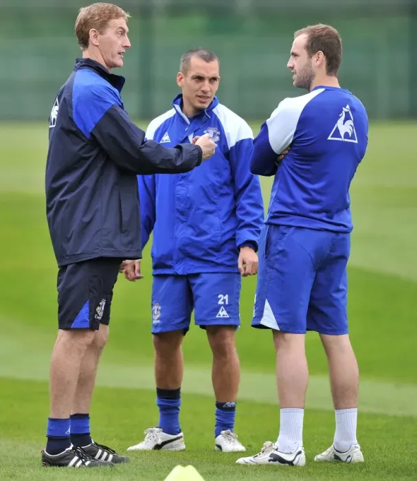 Framed Print : Everton FC: McFadden and Osman in Action at Finch Farm Training Ground Framed Print : Everton FC: McFadden and Osman in Action at Finch Farm Training Ground