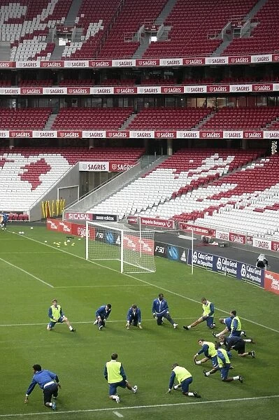 Everton FC: Preparing for Battle at Estadio da Luz against SL Benfica - Training Sessions