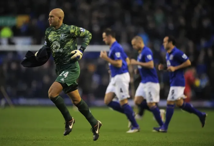 Framed Print : Everton FC: Tim Howard and Team Gear Up for Second Half Kickoff vs. Blackburn Rovers, Barclays Premier League Framed Print : Everton FC: Tim Howard and Team Gear Up for Second Half Kickoff vs. Blackburn Rovers, Barclays Premier League