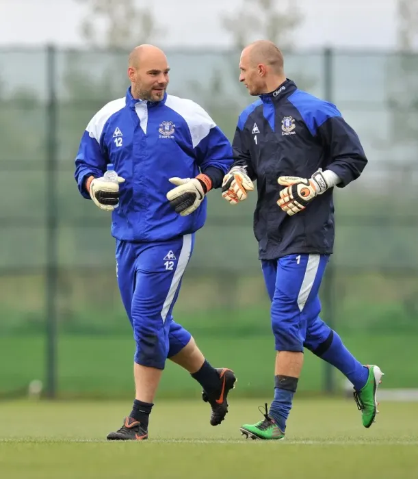 Framed Print : Everton FC: Training with Goalkeeper Jan Mucha at Finch Farm Framed Print : Everton FC: Training with Goalkeeper Jan Mucha at Finch Farm