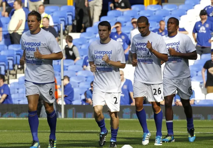 Framed Print : Everton FC vs Liverpool: Pre-Game Warm-Up at Goodison Park - Everton Players Gear Up for the Barclays Premier League Showdown (01 October 2011) Framed Print : Everton FC vs Liverpool: Pre-Game Warm-Up at Goodison Park - Everton Players Gear Up for the Barclays Premier League Showdown (01 October 2011)