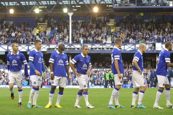 Framed Print : Everton FC vs Stevenage: Everton Players Prepare for Capital One Cup Clash at Goodison Park (August 28, 2013)