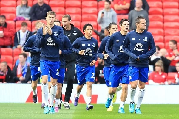 Everton Players Prepare for Manchester United Showdown in Premier League