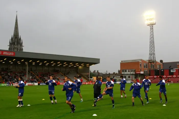 Framed Print : Everton Players Warm Up Ahead of Bohemians Friendly at Dalymount Park (15 August 2011) Framed Print : Everton Players Warm Up Ahead of Bohemians Friendly at Dalymount Park (15 August 2011)