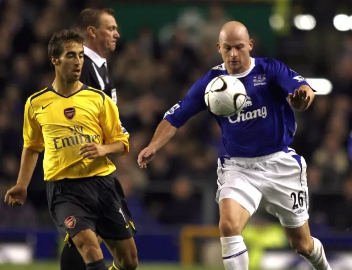Framed Print : Everton v Arsenal Carling Cup Fourth Round Lee Carsley and Mathieu Flamini Framed Print : Everton v Arsenal Carling Cup Fourth Round Lee Carsley and Mathieu Flamini