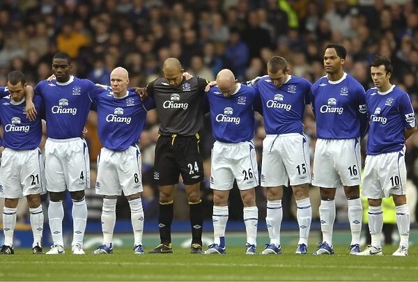 Everton v Aston Villa Everton players line up for a two minute silence to mark Armistice Day