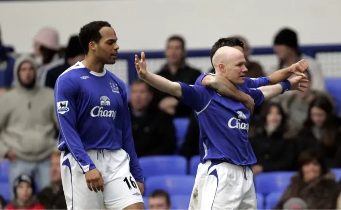 Framed Print : Everton v Blackburn Rovers Andrew Johnson celebrates after scoring
