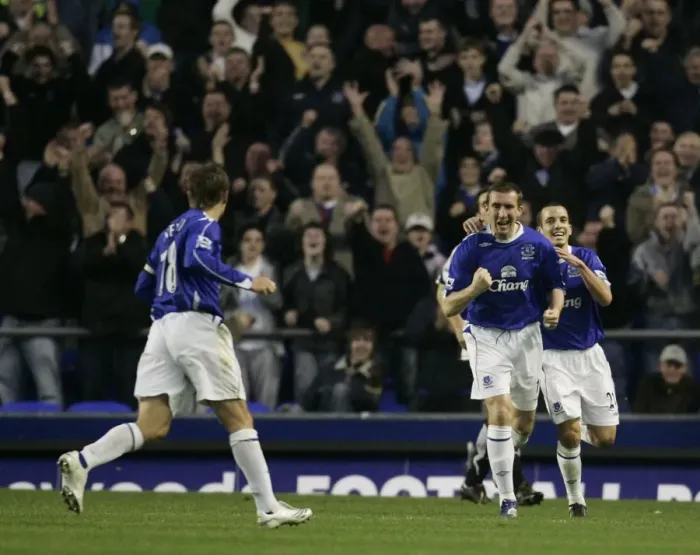 Framed Print : Everton v Fulham Alan Stubbs celebrates scoring for Everton Framed Print : Everton v Fulham Alan Stubbs celebrates scoring for Everton