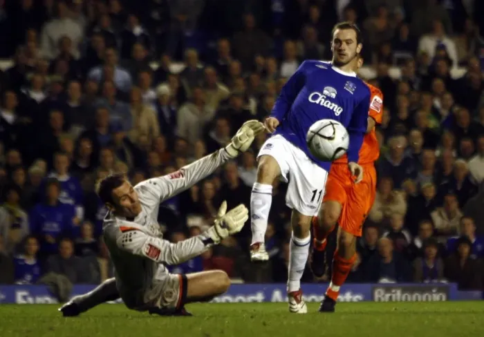 Framed Print : Everton v Luton Town - Goodison Park - 24 / 10 / 06 Evertons James McFadden goes close against Luton Framed Print : Everton v Luton Town - Goodison Park - 24 / 10 / 06 Evertons James McFadden goes close against Luton