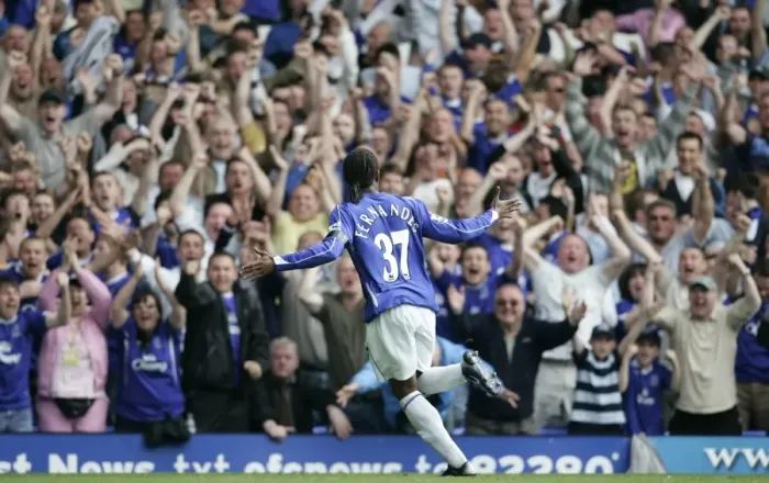 Framed Print : Everton v Manchester United Manuel Fernandes celebrates scoring the second goal Framed Print : Everton v Manchester United Manuel Fernandes celebrates scoring the second goal