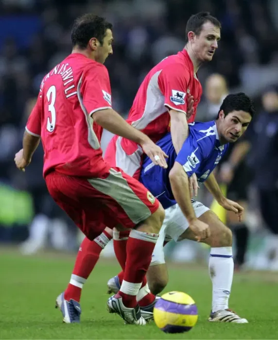 Framed Print : Everton vs Blackburn Rovers: Mikel Arteta Faces Off Against Zura Khizanishvili and Francis Jeffers at Goodison Park, FA Barclays Premiership, 10 / 02 / 07 Framed Print : Everton vs Blackburn Rovers: Mikel Arteta Faces Off Against Zura Khizanishvili and Francis Jeffers at Goodison Park, FA Barclays Premiership, 10 / 02 / 07