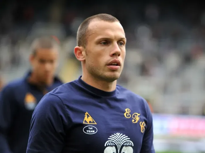Framed Print : Everton vs. Newcastle United: Johnny Heitinga in Action (5 November 2011)