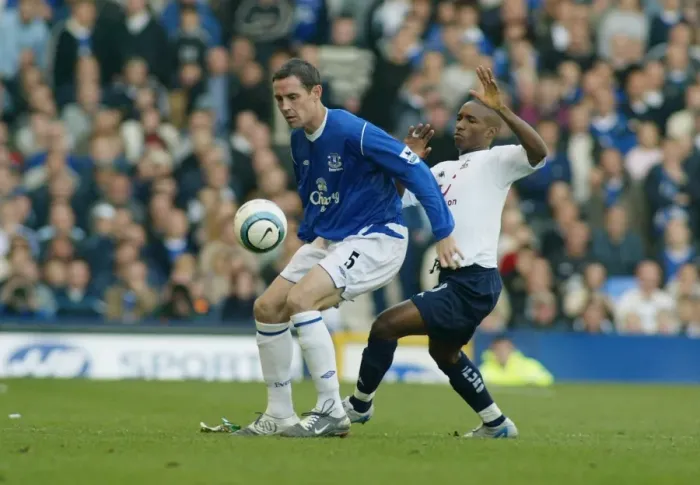 Framed Print : Everton vs. Tottenham Hotspur, Barclays Premiership Season 04-05: A Battle at Goodison Park Framed Print : Everton vs. Tottenham Hotspur, Barclays Premiership Season 04-05: A Battle at Goodison Park