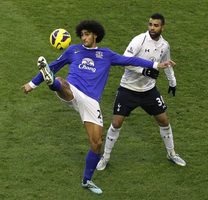 Framed Print : Everton vs. Tottenham Hotspur: Sandro vs. Fellaini's Intense Battle in the Premier League (Everton 2-1) Framed Print : Everton vs. Tottenham Hotspur: Sandro vs. Fellaini's Intense Battle in the Premier League (Everton 2-1)